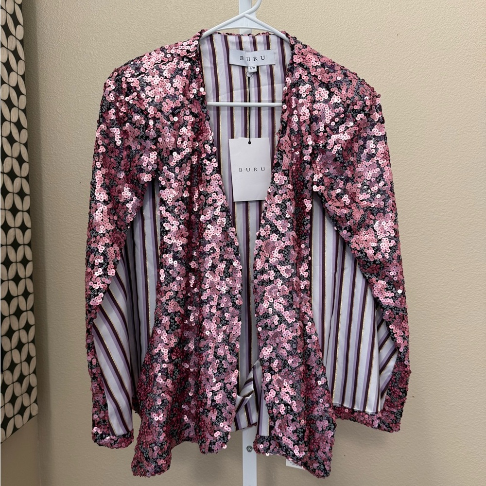 NWT Buru sequined cape size S/M
